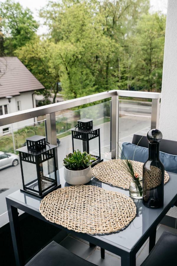 Garden Apartments - Loftaffair Краков Экстерьер фото