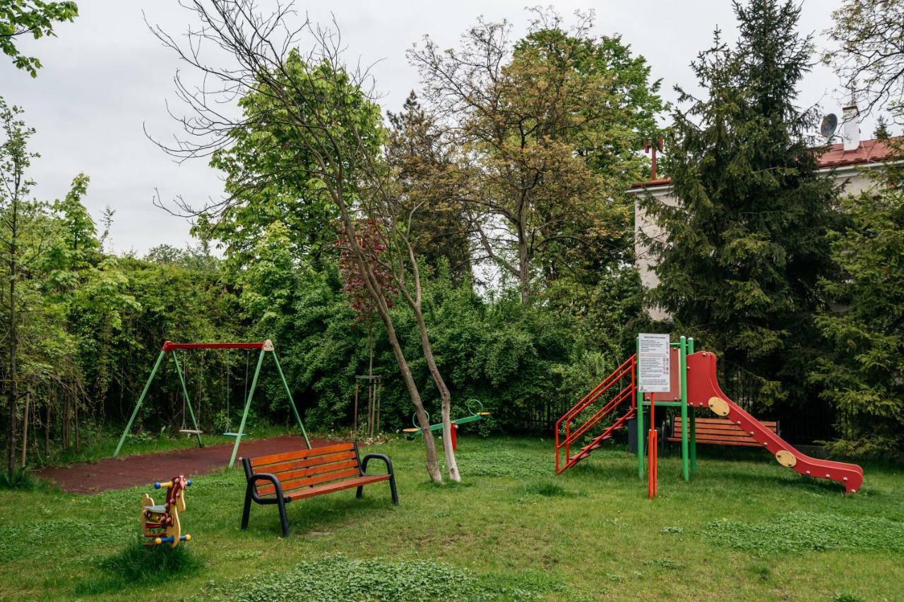 Garden Apartments - Loftaffair Краков Экстерьер фото